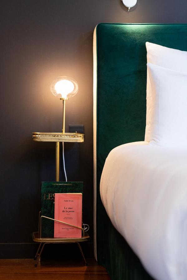 Hotel De Charme Le Chene Vert 브리브라가야르드 외부 사진